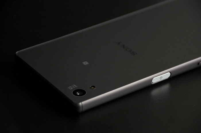 Best Smartphones for Audio in 2026: Speakers, Codecs and Headphone Support sony-xperia-z5-top-back-corner-1500x1000